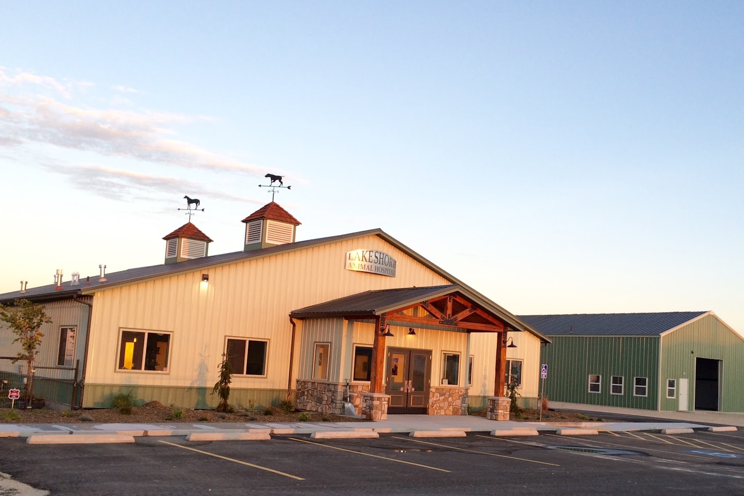 Lake Shore Animal Hospital