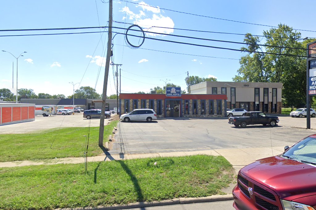 Alexis Road Animal Hospital