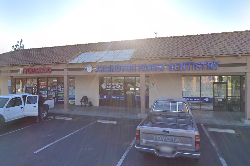 Arlington Adams Animal Hospital