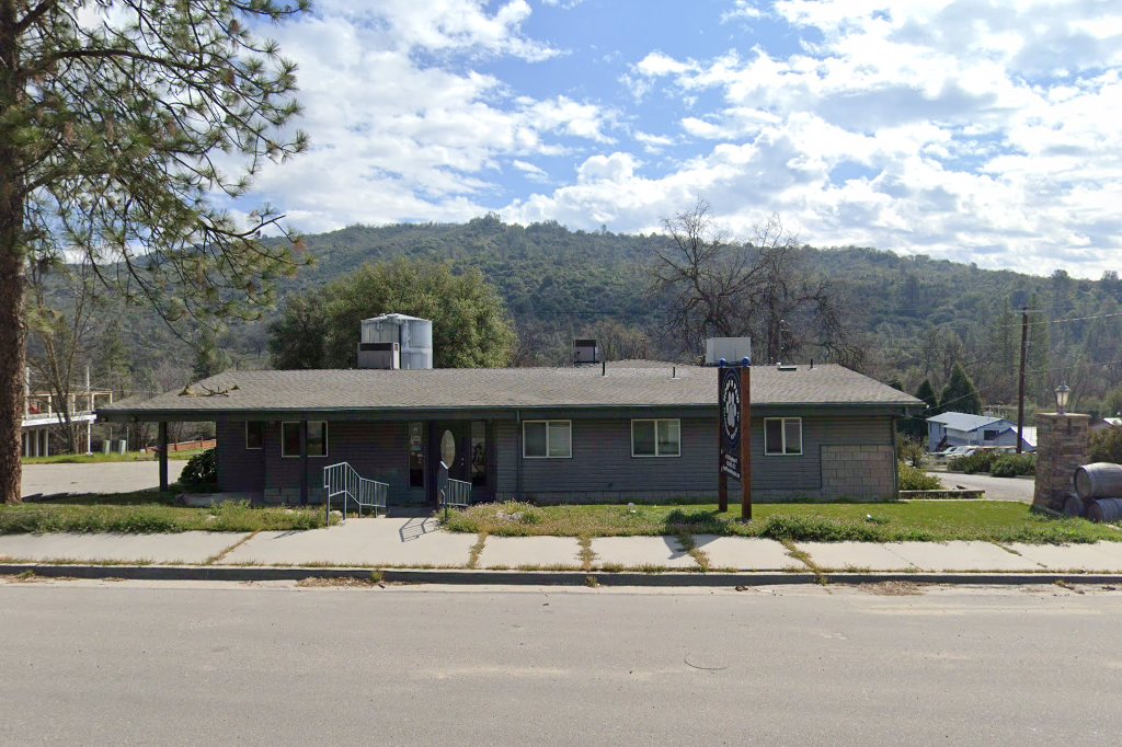 Hoof N Paw Veterinary Hospital