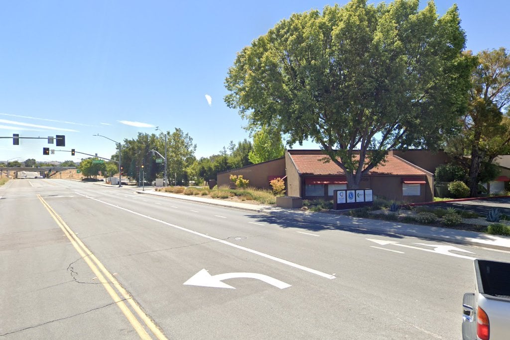 Las Tablas Animal Hospital