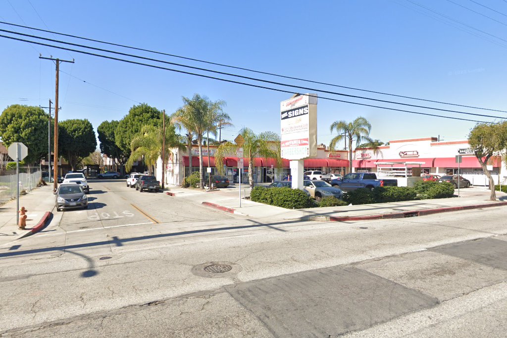 Huntington Park Dog & Cat Hospital