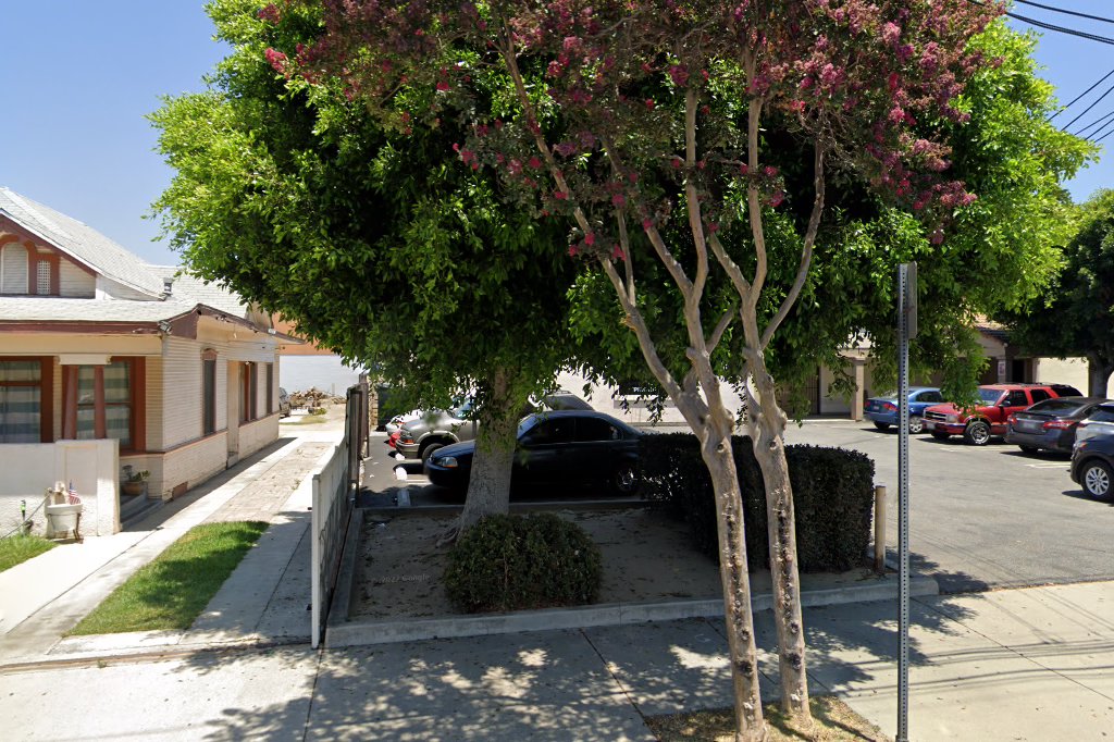 Rose Slauson Animal Hospital