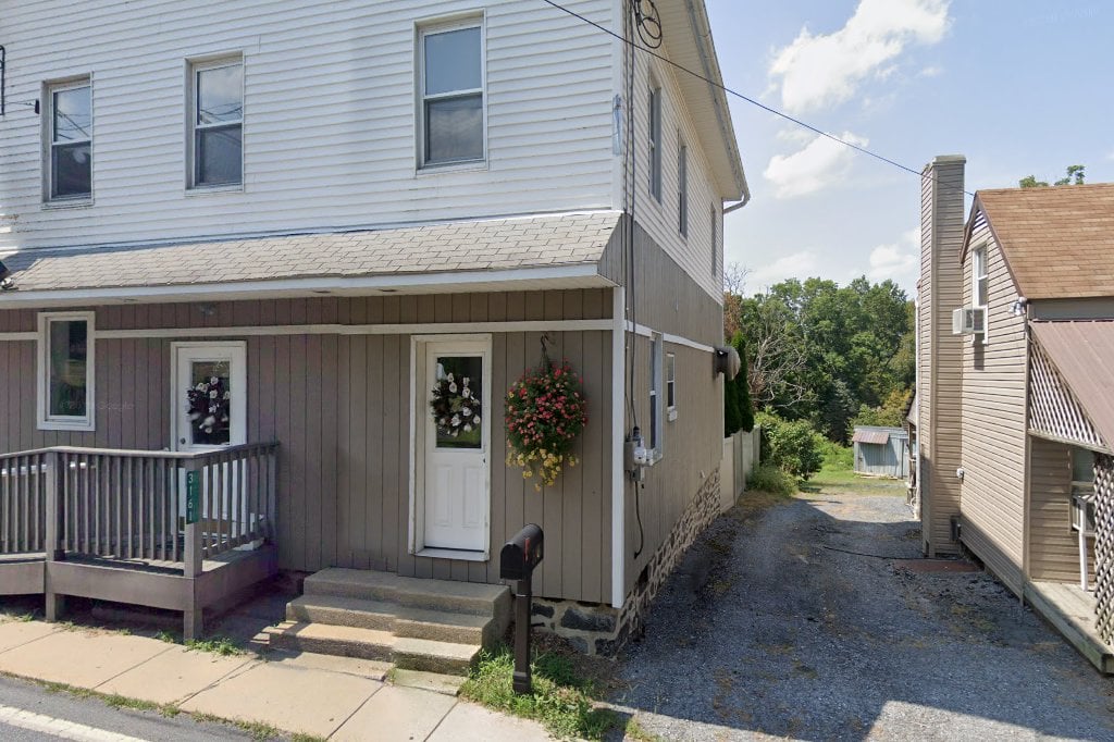 River Hills Veterinary Hospital