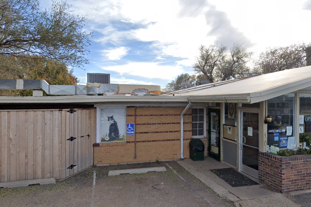 Canyon Road Animal Hospital