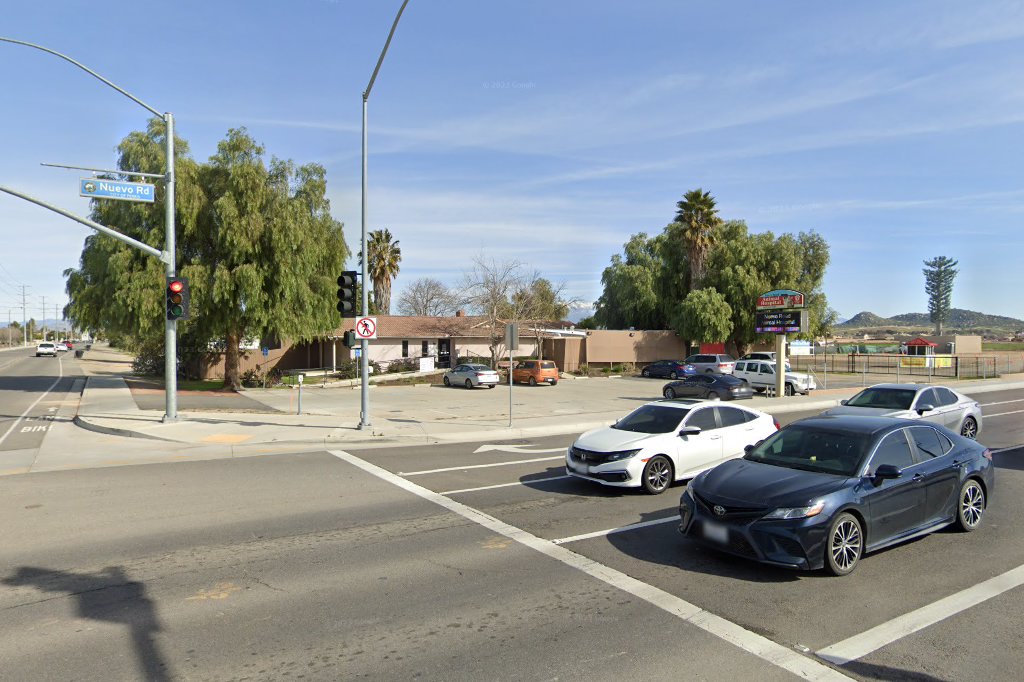 Nuevo Road Animal Hospital