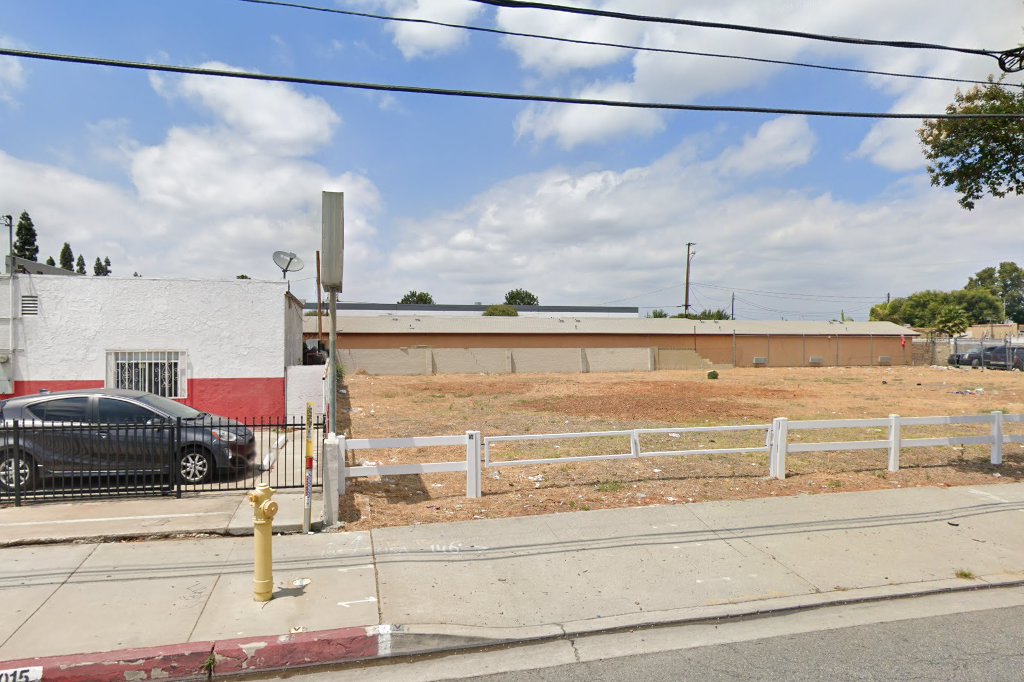 Paramount Animal Hospital