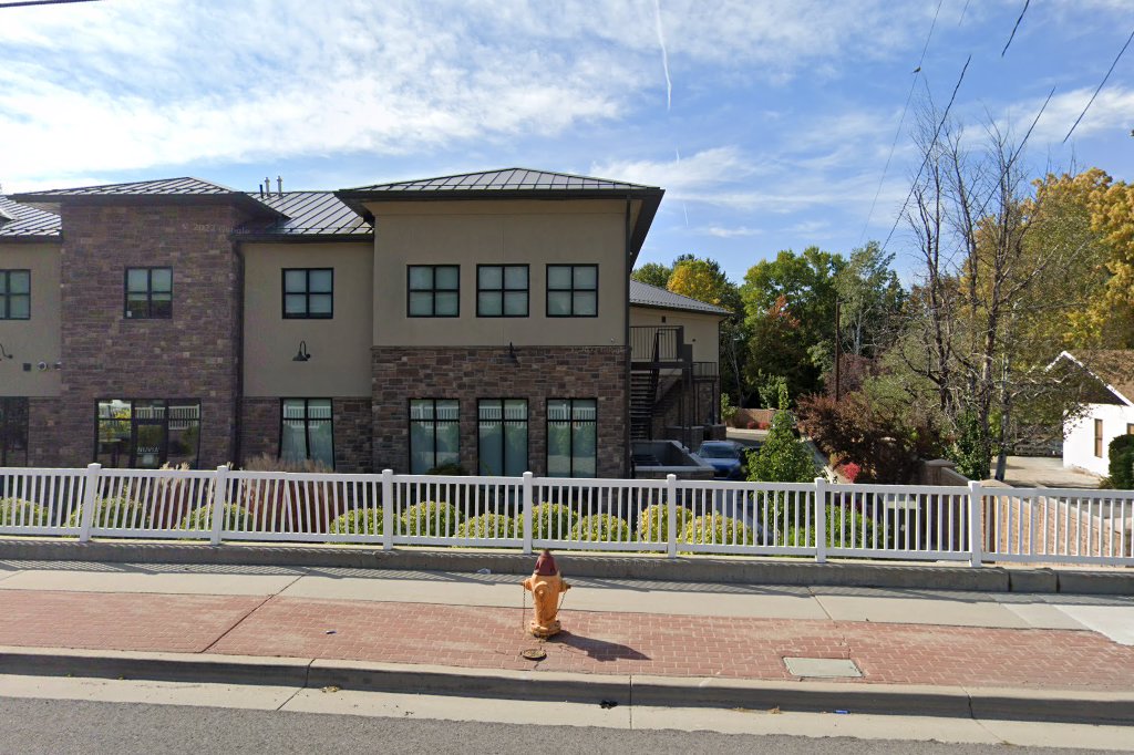 American Paws Veterinary Hospital