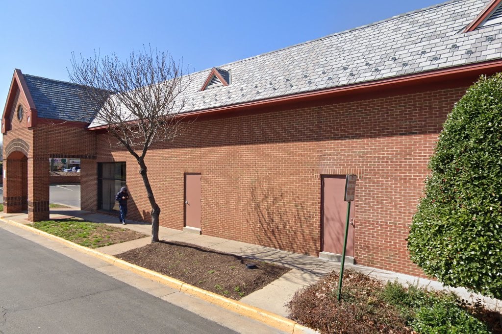 Centreville Square Animal Hospital