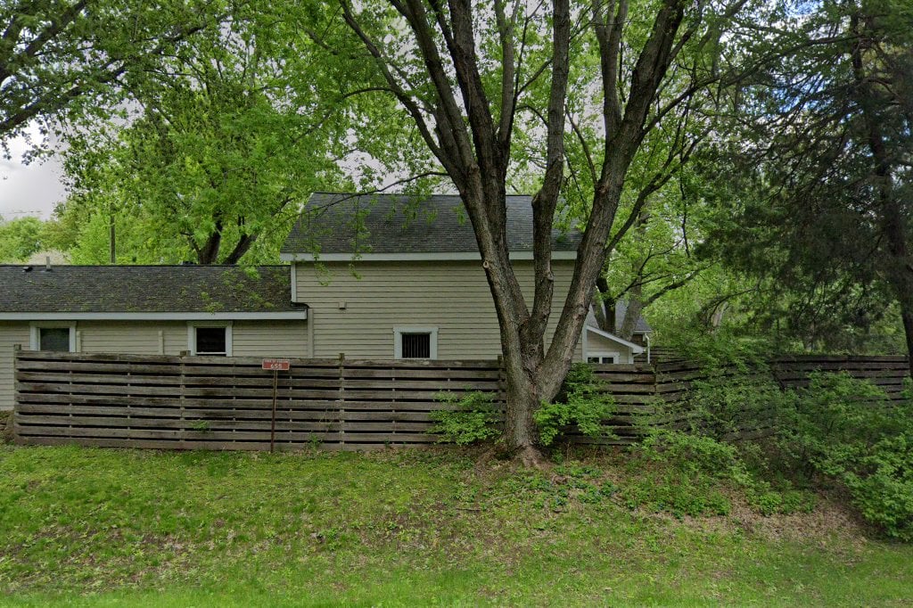 Croix Valley Veterinary Hospital