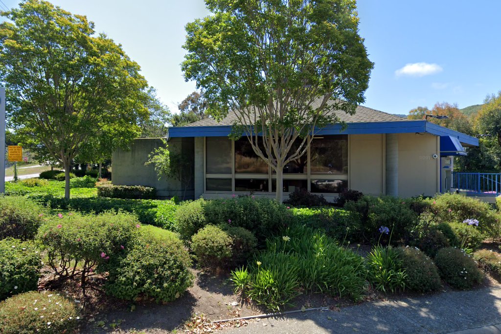 Animal Hospital at Mid Valley