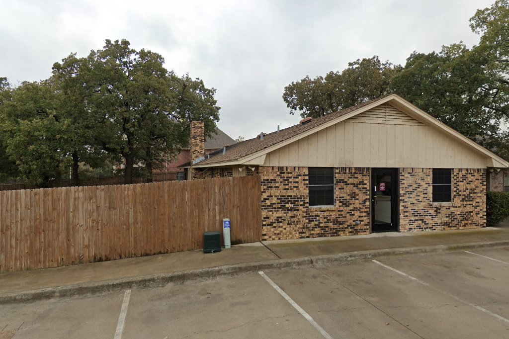 Animal Hospital on Teasley Lane