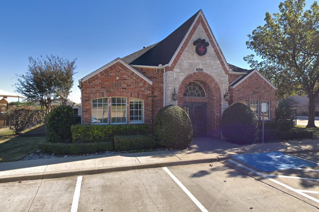 Highlands Eldorado Veterinary Hospital