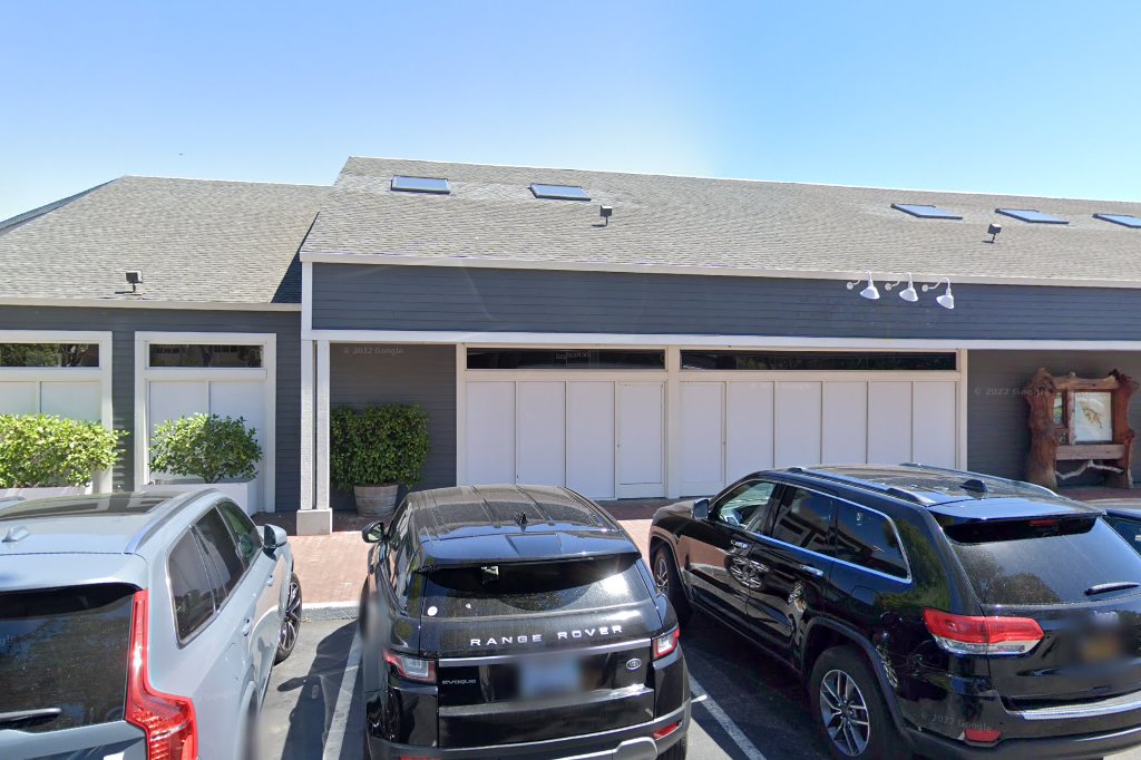 Larkspur Landing Veterinary Hospital