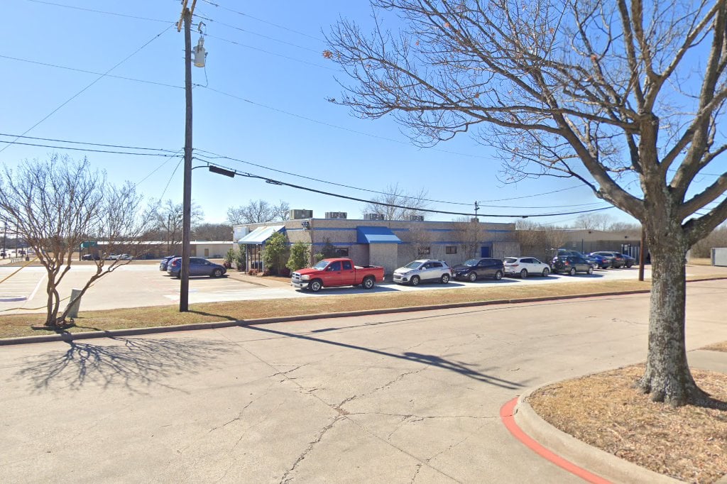 VCA Beltline East Animal Hospital