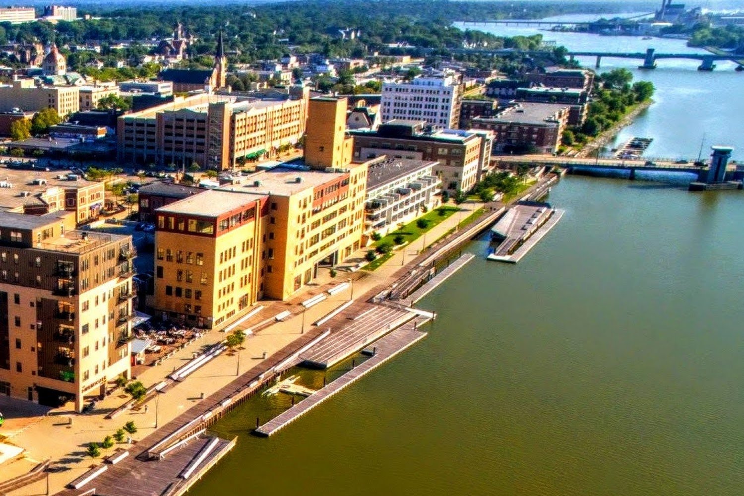 Green Acres Boxer Rescue of Wisconsin