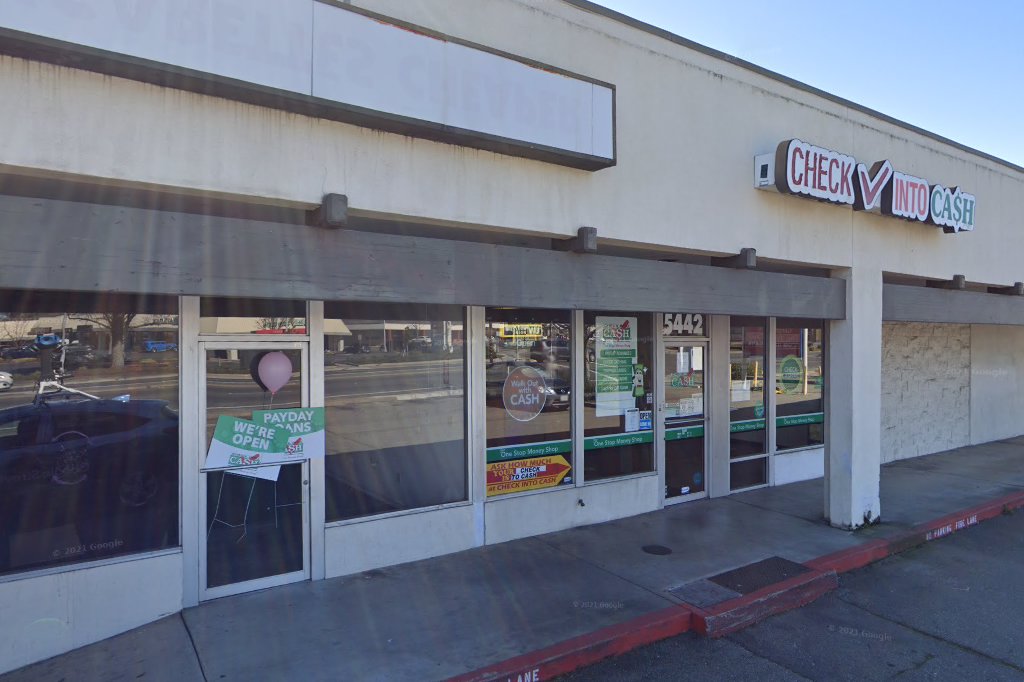 Date Ave Veterinary Hospital