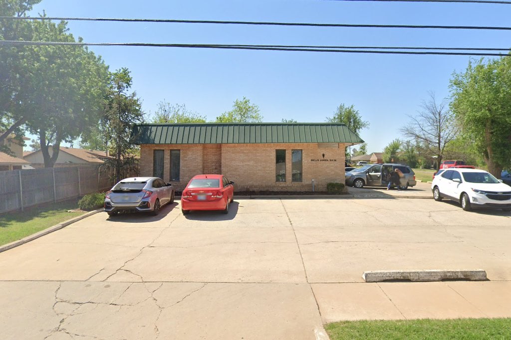 Woodlake Animal Hospital