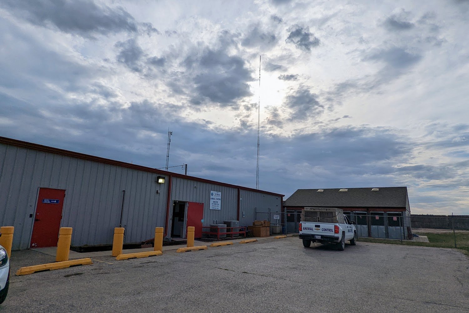 El Reno Animal Shelter