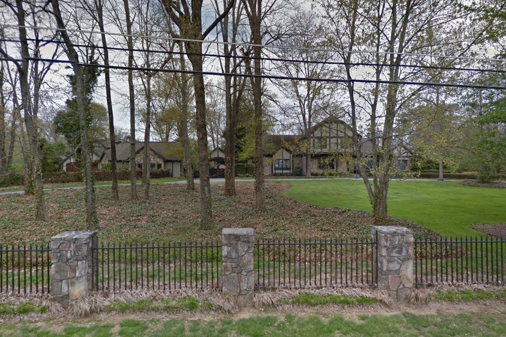 Signal Mountain Adopt A Pet