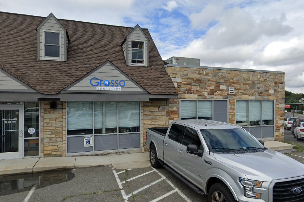 Seven Corners Animal Hospital