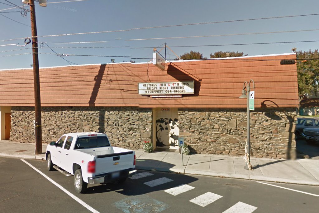 Claws and PAWS Animal Shelter