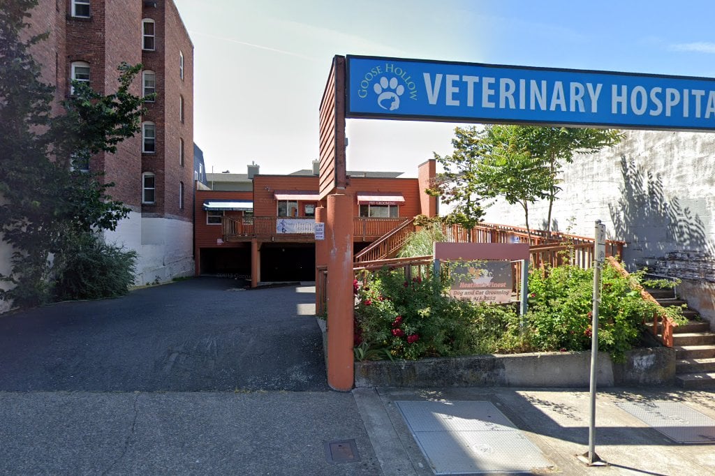 Goose Hollow Veterinary Hospital