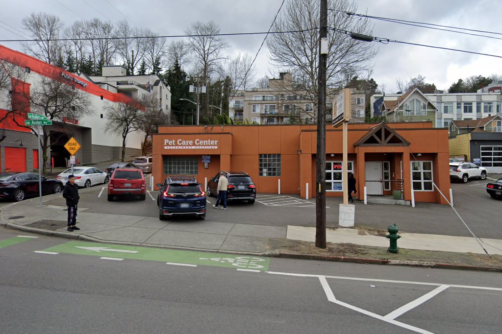 Pet Care Center at Luna Park