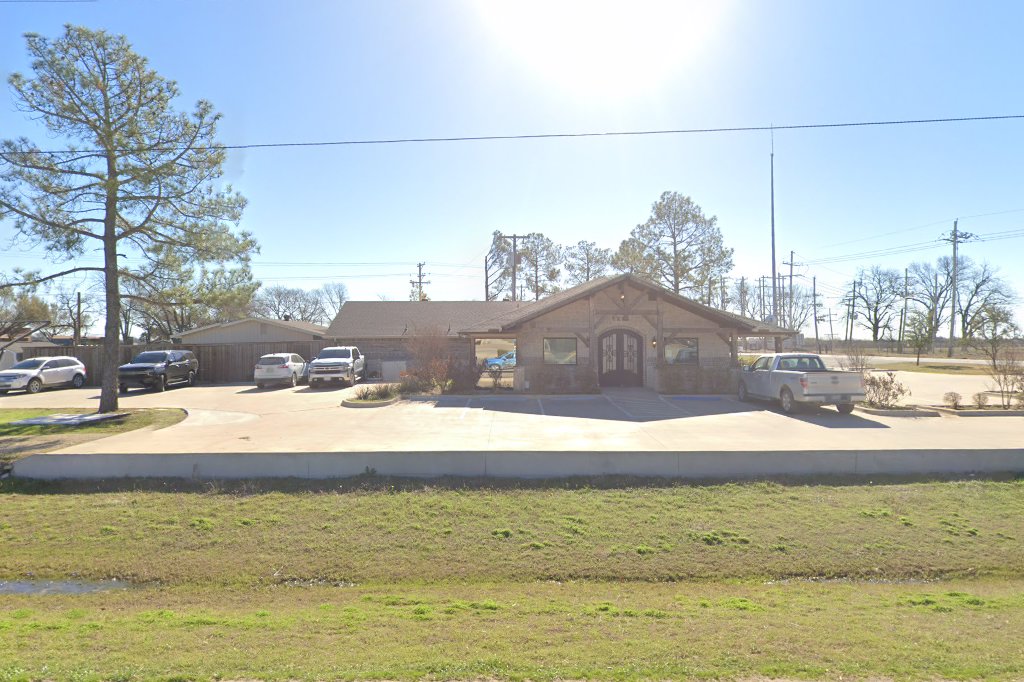 Dennis Veterinary Hospital