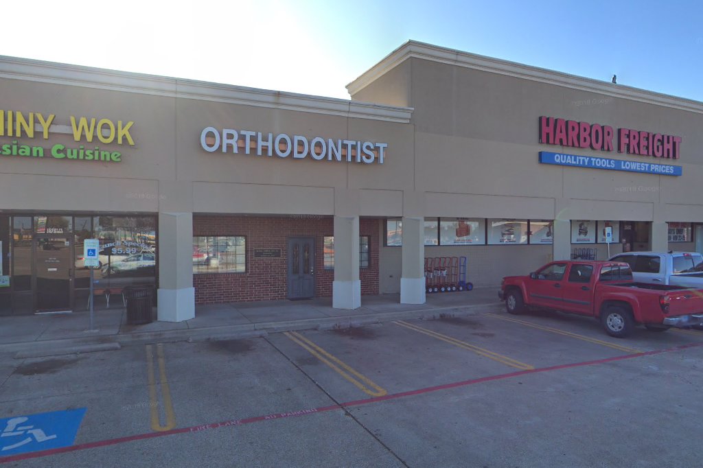 Four Paws Animal Clinic