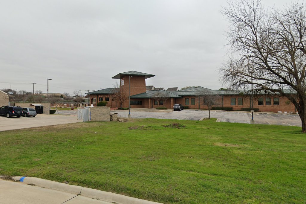 Airport Freeway Animal Emergency Hospital