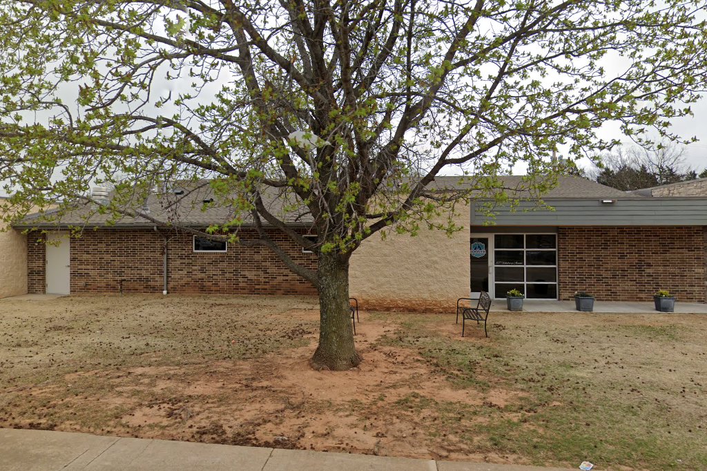 Sooner Veterinary Hospital