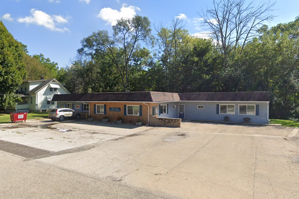 Sauk Trail Animal Hospital