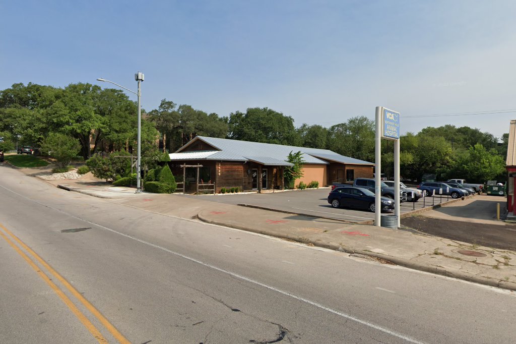 VCA Northwest Hills Animal Hospital