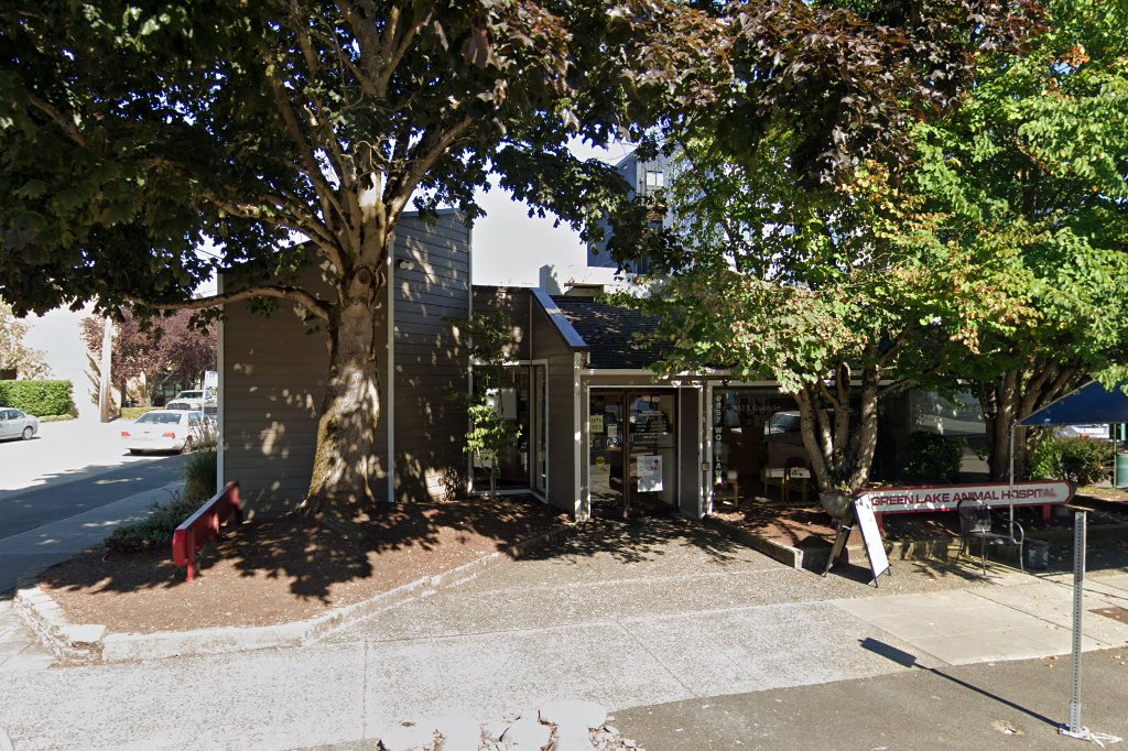 Green Lake Animal Hospital