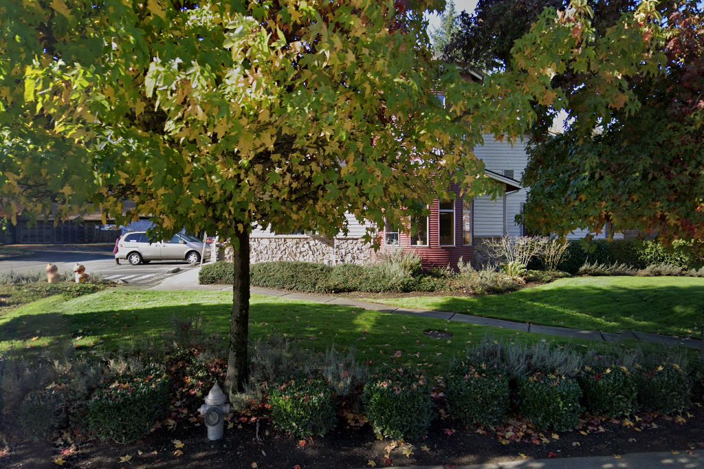 Canyon Road Veterinary Hospital