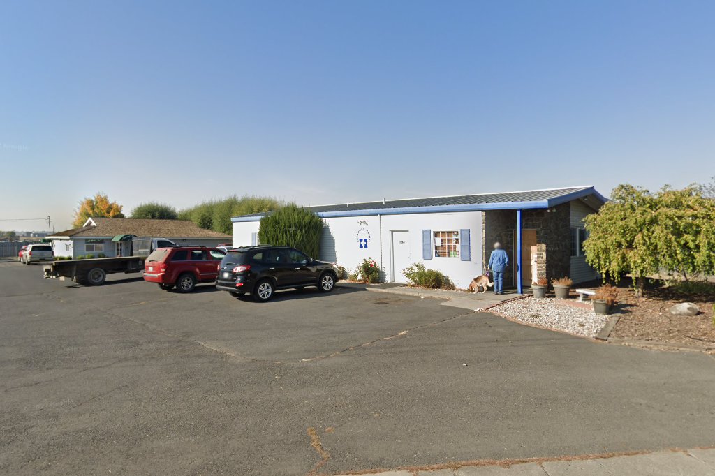 Broadway Animal Hospital